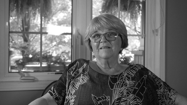 Lesley Lewis